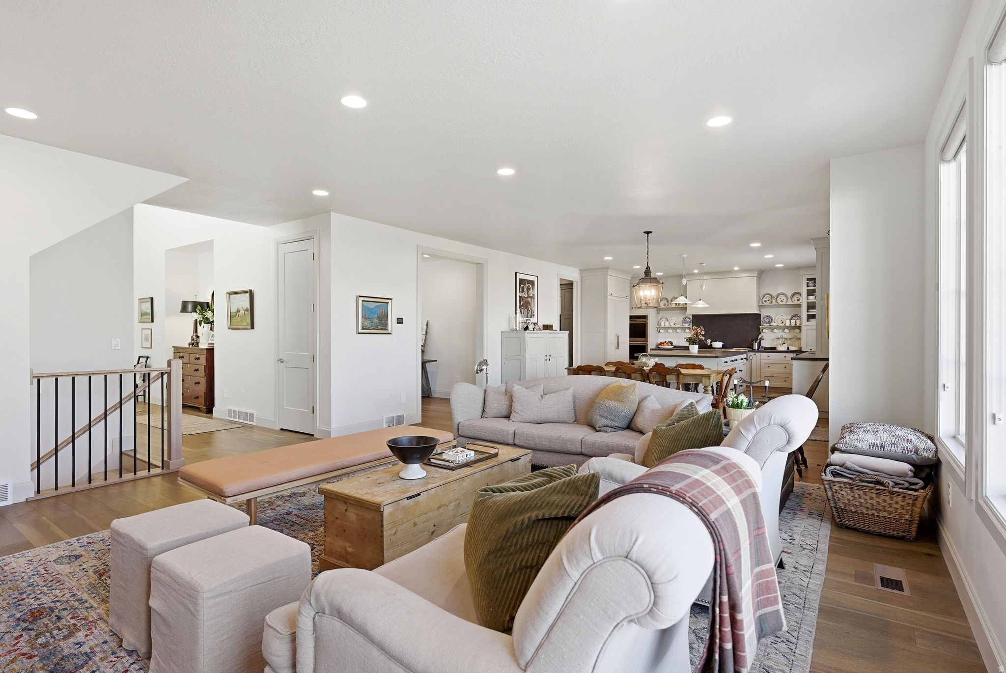 CANYON COVE - Residential