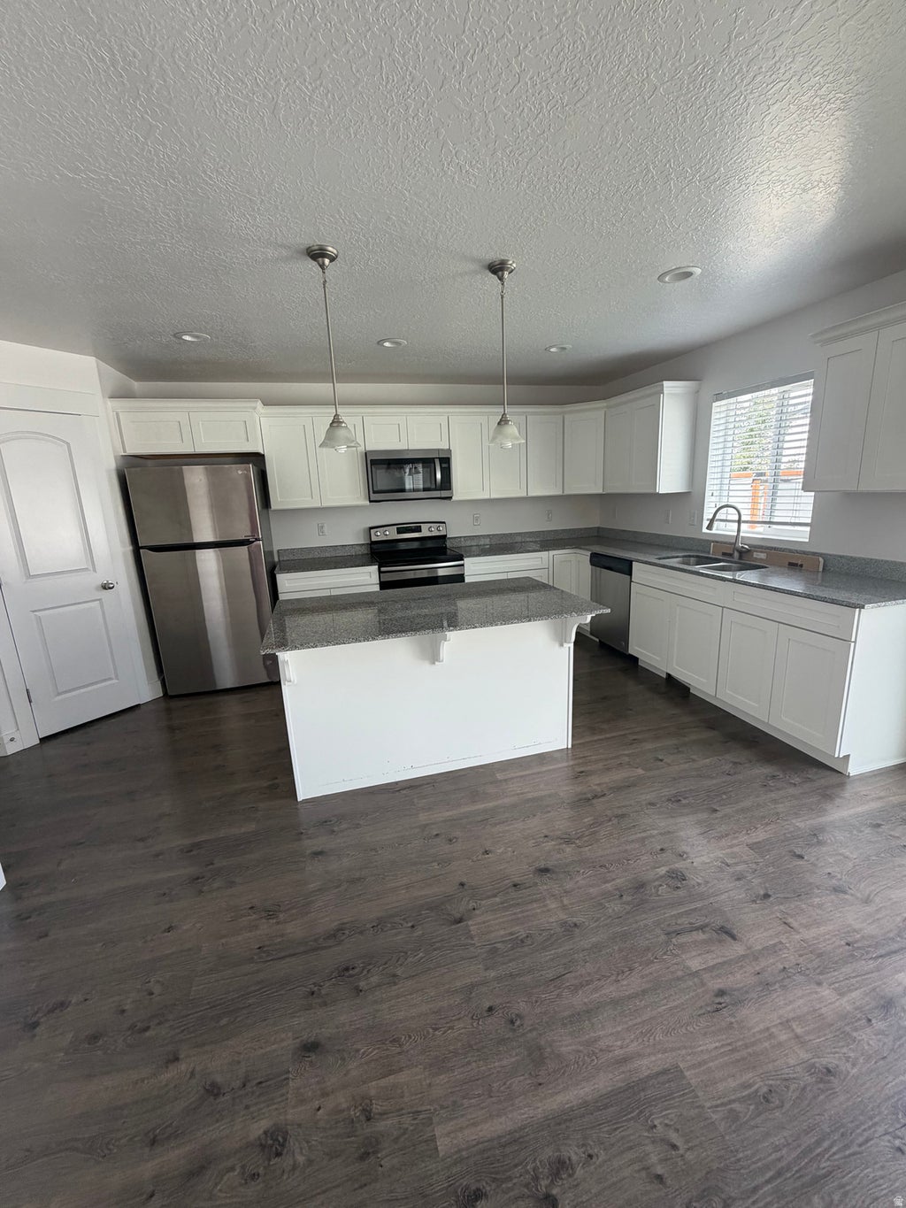 Photo of 878 W MCKENNA RD S, Bluffdale, UT 84065 (MLS # 2182581)