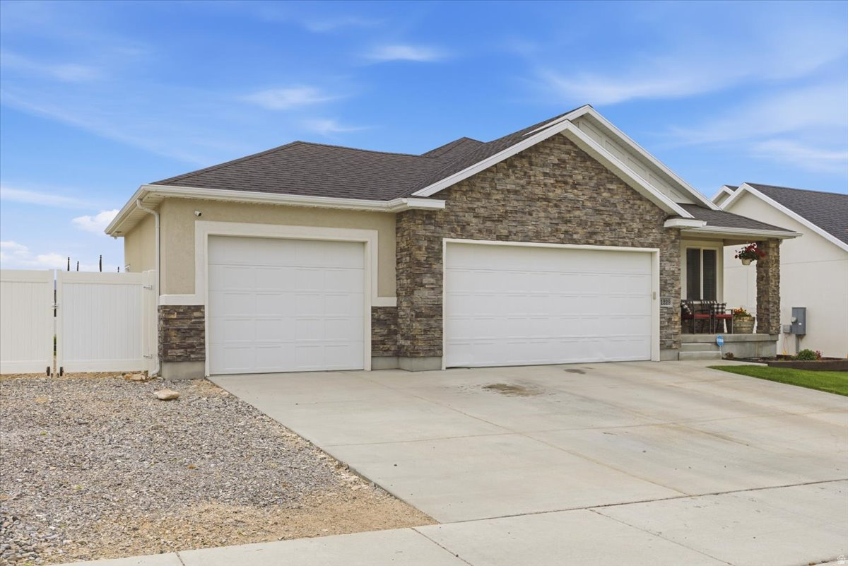 PROVIDENCE AT OVERLAKE SUBDIVISION - Residential