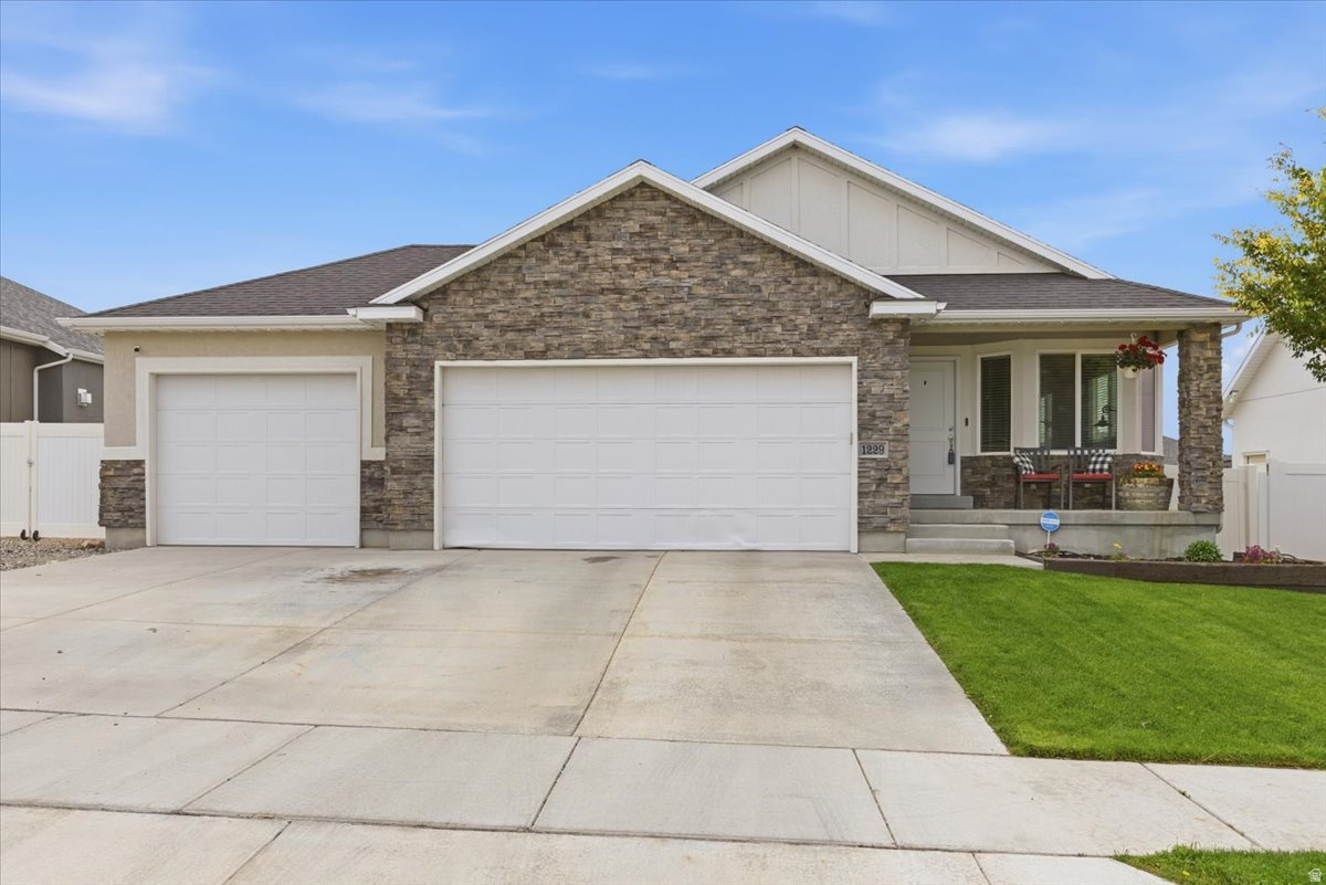 PROVIDENCE AT OVERLAKE SUBDIVISION - Residential