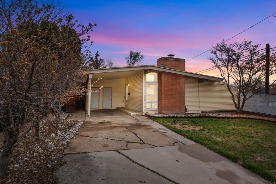 Adorable and spacious two-story farm home with 4 bedrooms and 2 bathrooms surrounded by orchards has an attached ADU with an additional 351 square  feet with 1 bedroom and 1 bathroom. Pet friendly. Schedule your private tour today! Apply at https://bpmutah.managebuilding.com/Resident/public/rentals