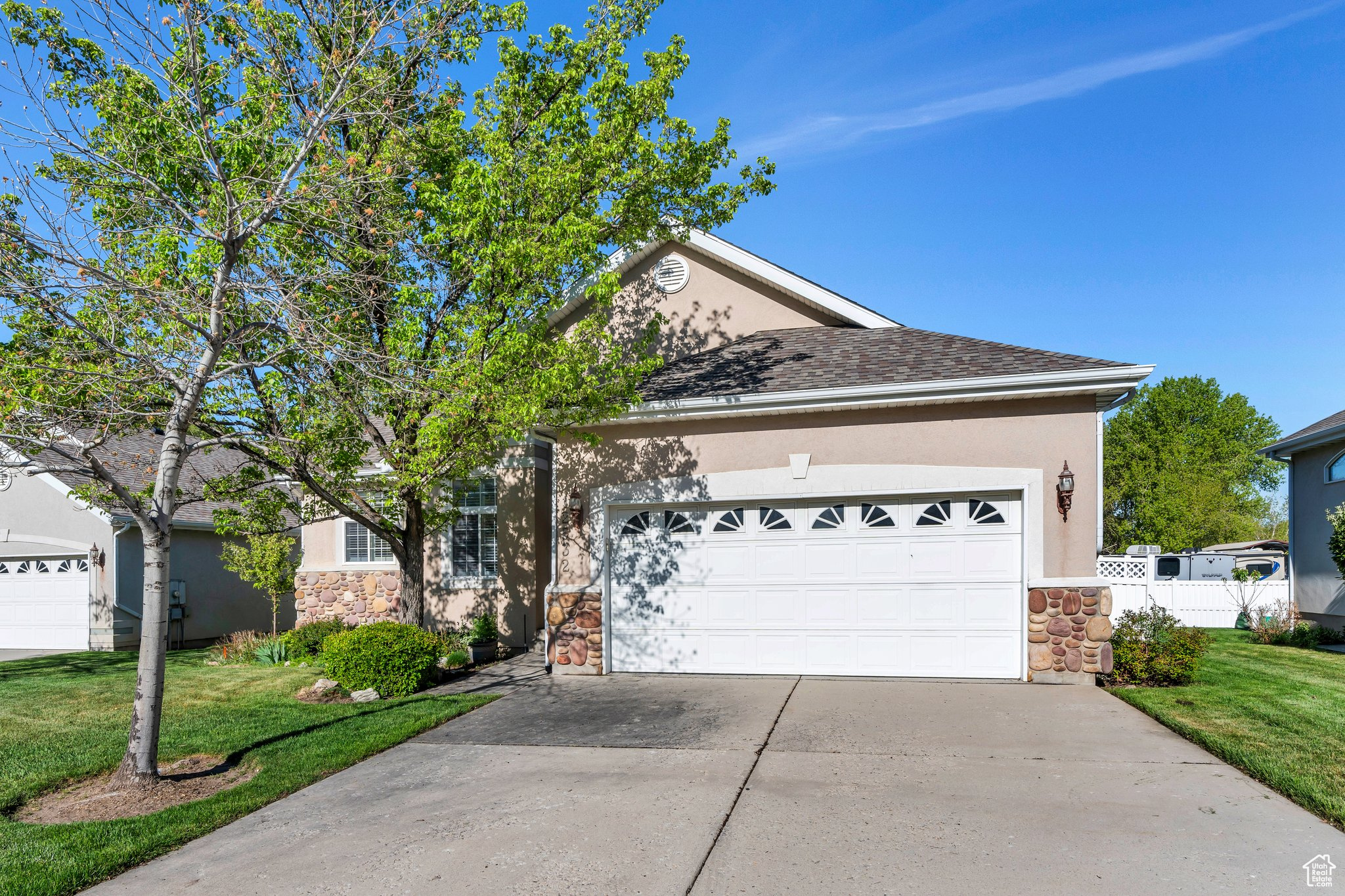 12532 S Blacksmith Ln, Draper, Utah image 1