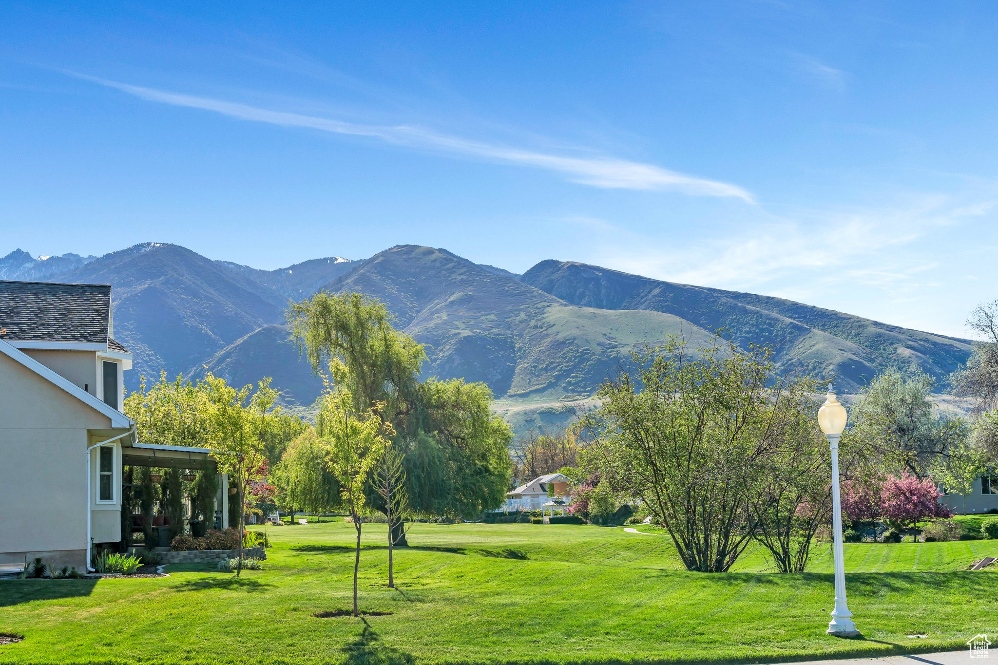 12532 S Blacksmith Ln, Draper, Utah image 2
