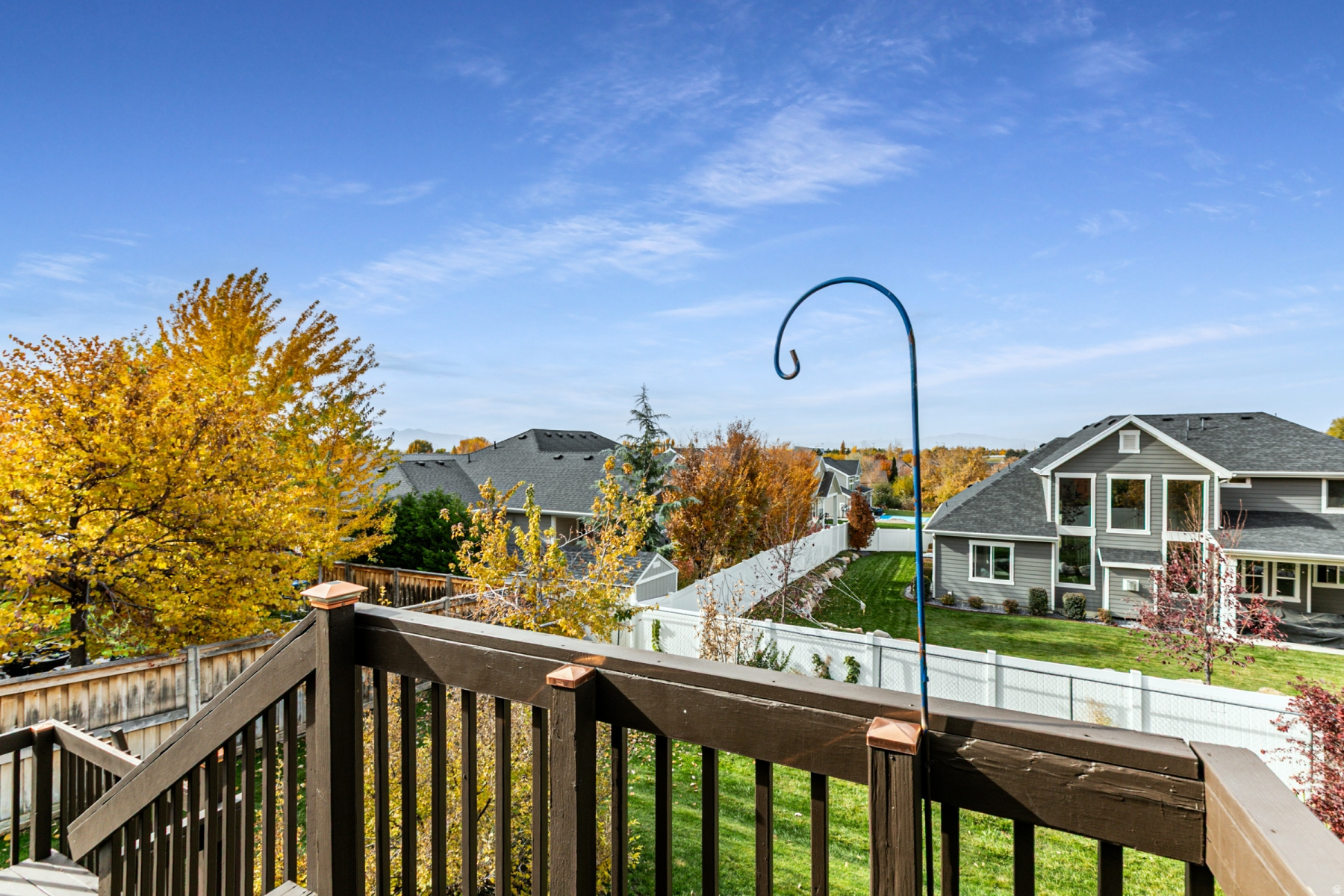 CONTINENTAL ESTATES - Residential