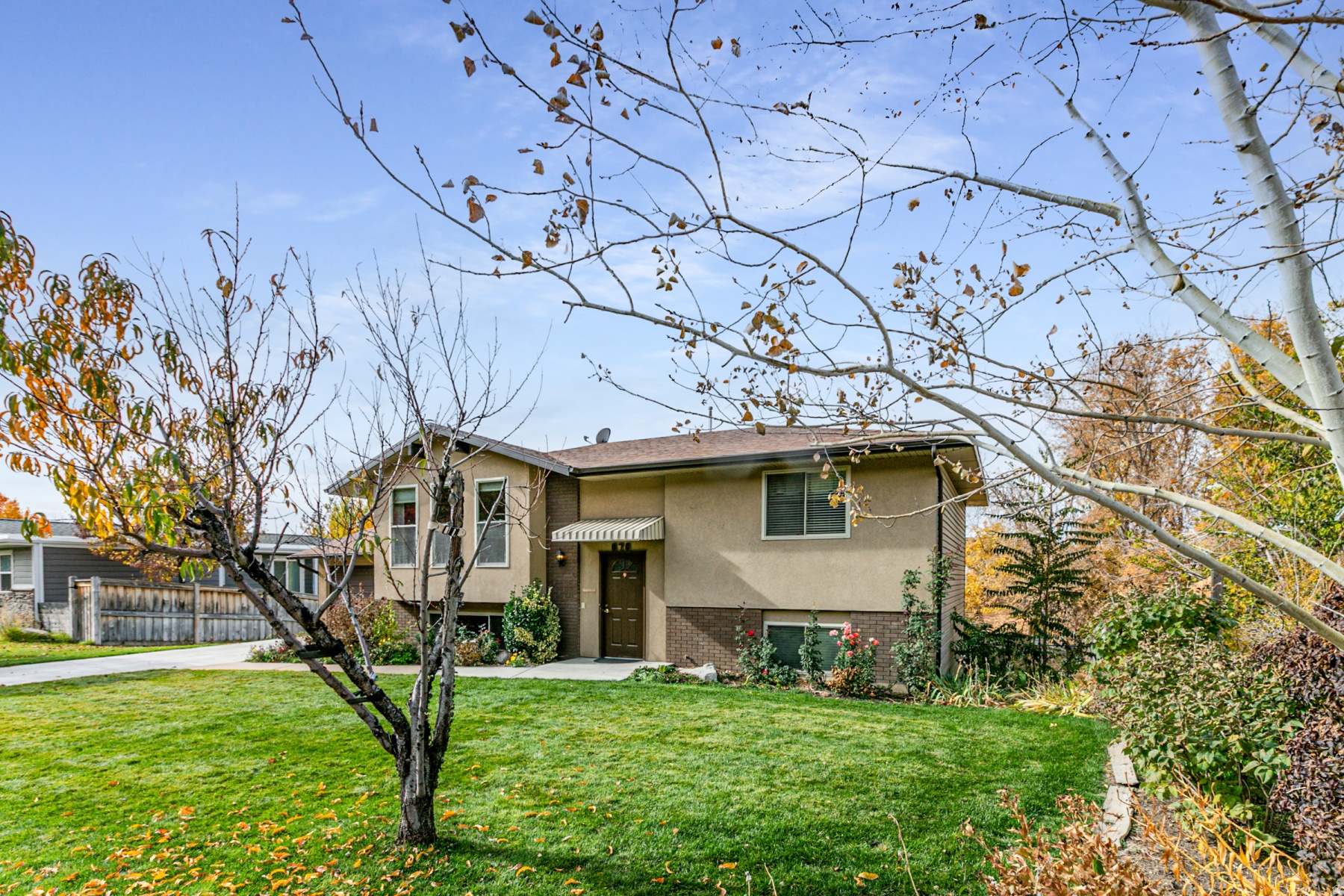 CONTINENTAL ESTATES - Residential