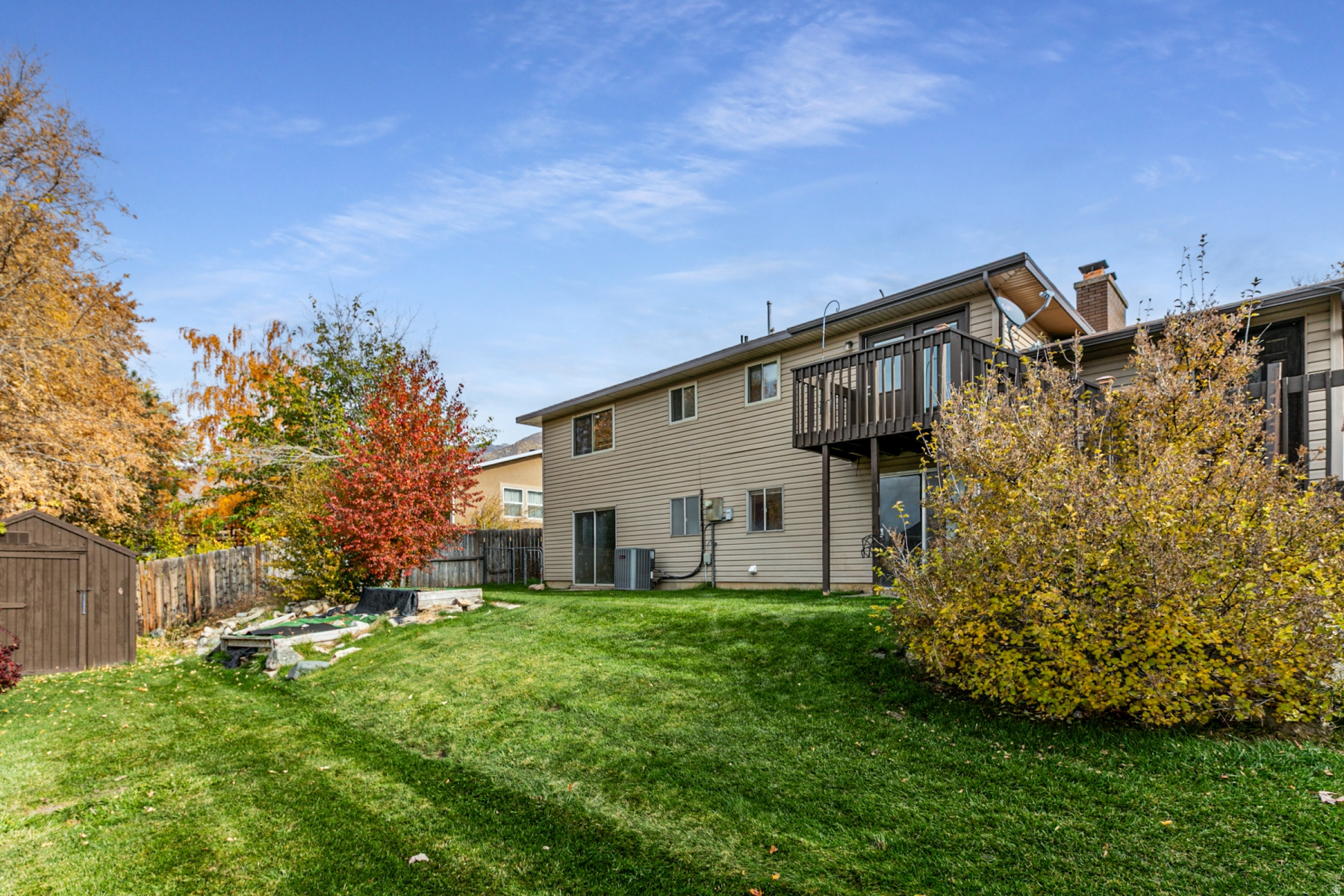 CONTINENTAL ESTATES - Residential