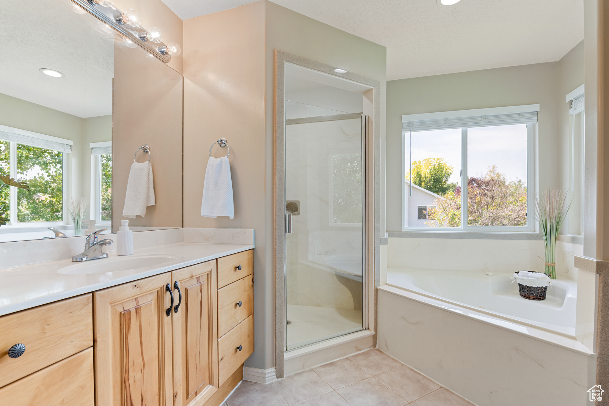 Payson, Utah 84651, United States, 6 Bedrooms Bedrooms, ,3 BathroomsBathrooms,Residential,Active,179018