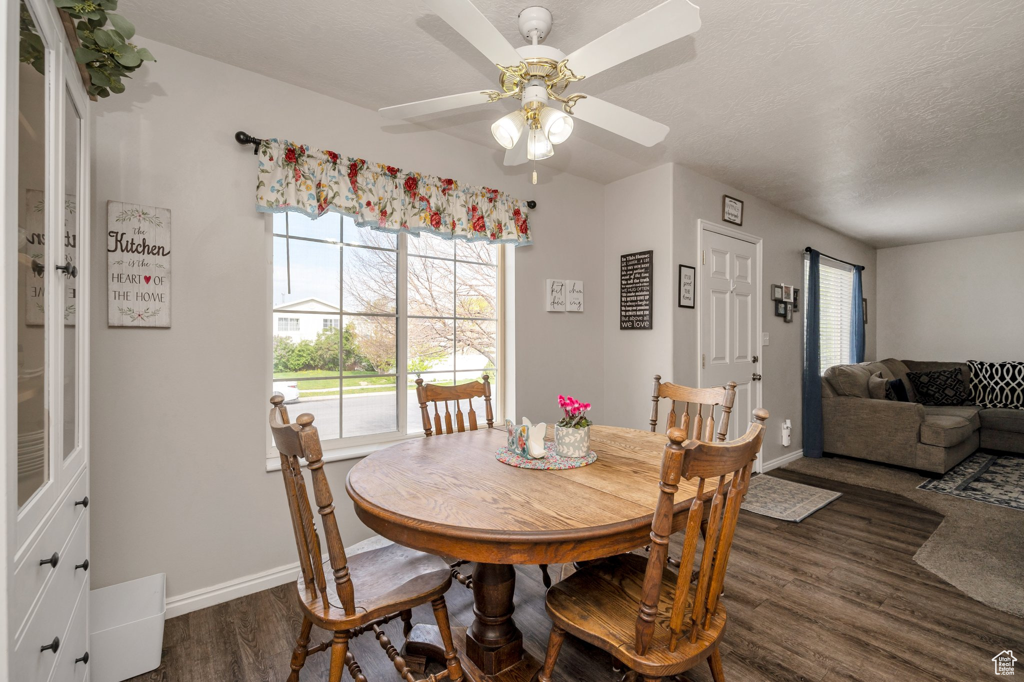 Payson, Utah 84651, United States, 5 Bedrooms Bedrooms, ,2 BathroomsBathrooms,Residential,Pending,116695