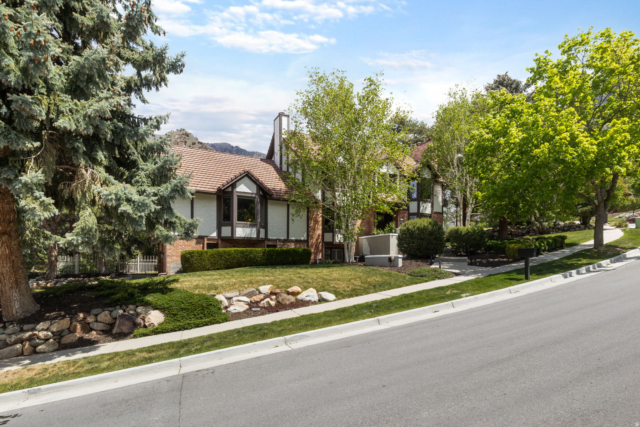 PROSPECTOR HILL SUB - Residential