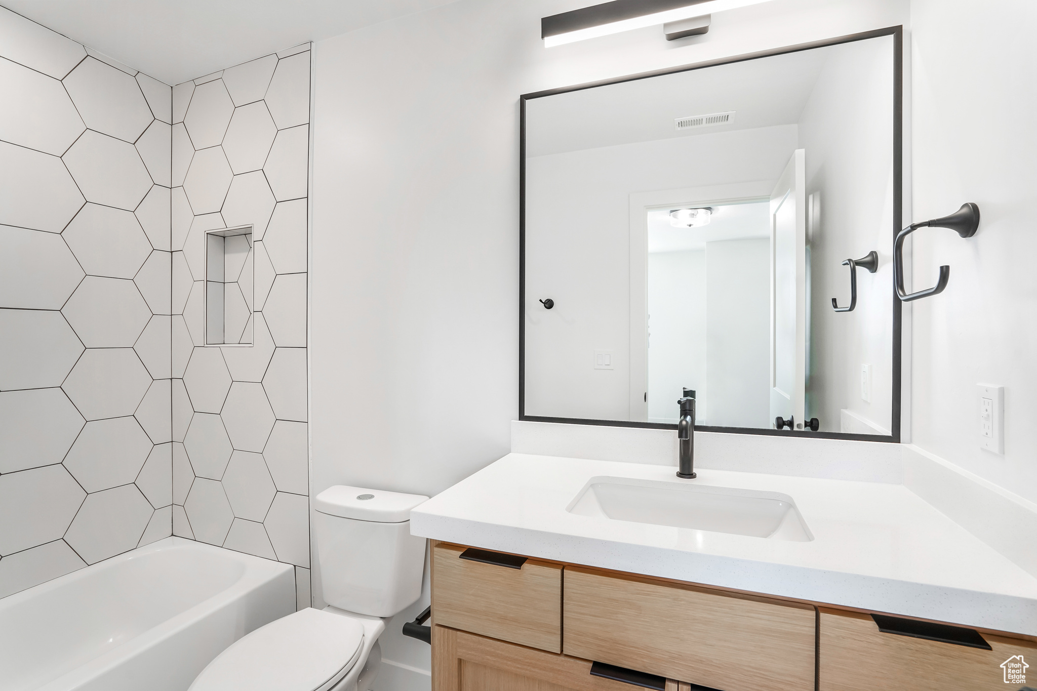 MADISON MEADOWS - Residential