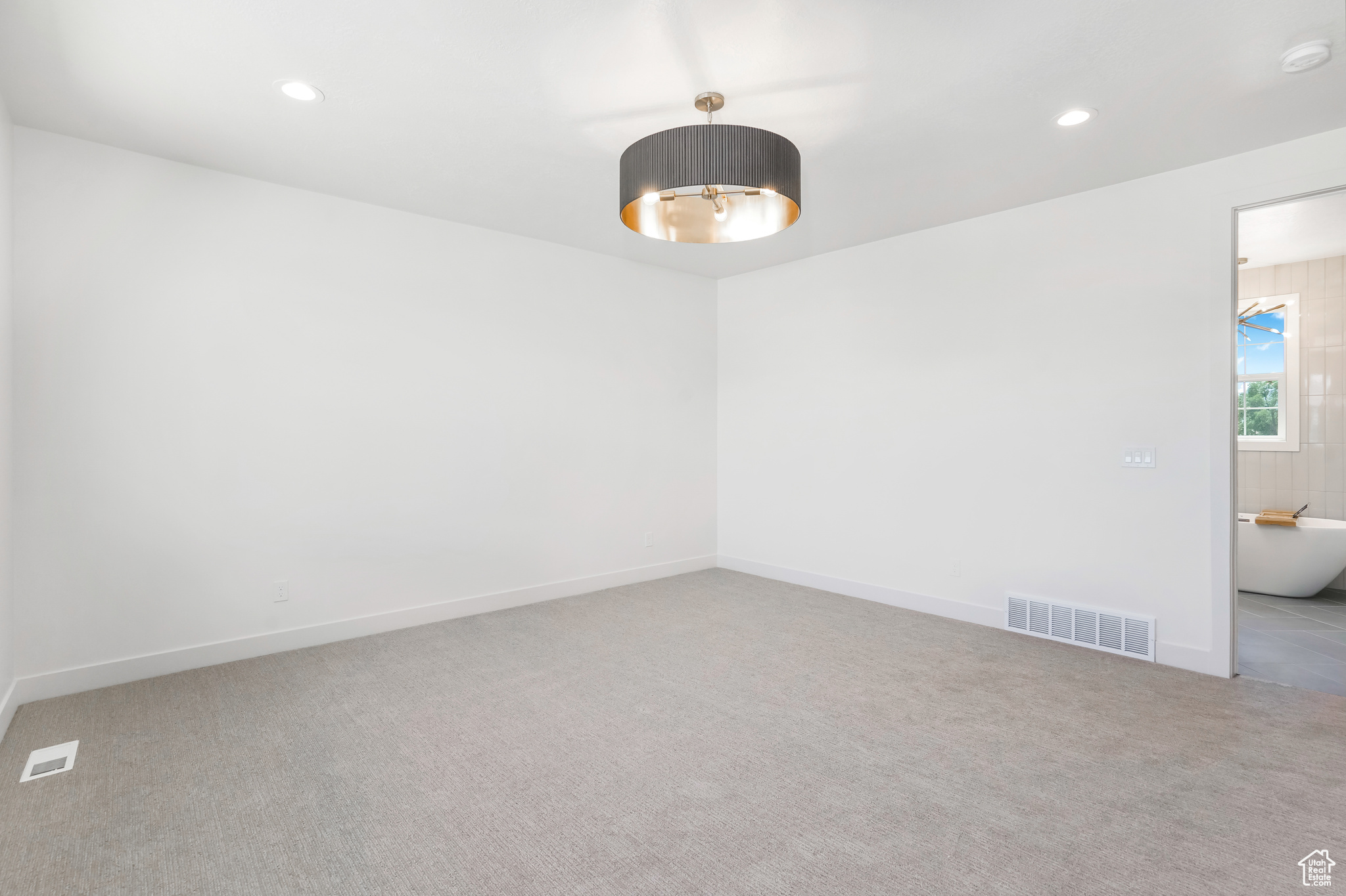 MADISON MEADOWS - Residential