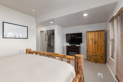 Tiny photo for 3521 N FOX RUN DR #808, Eden, UT 84310 (MLS # 2139785)