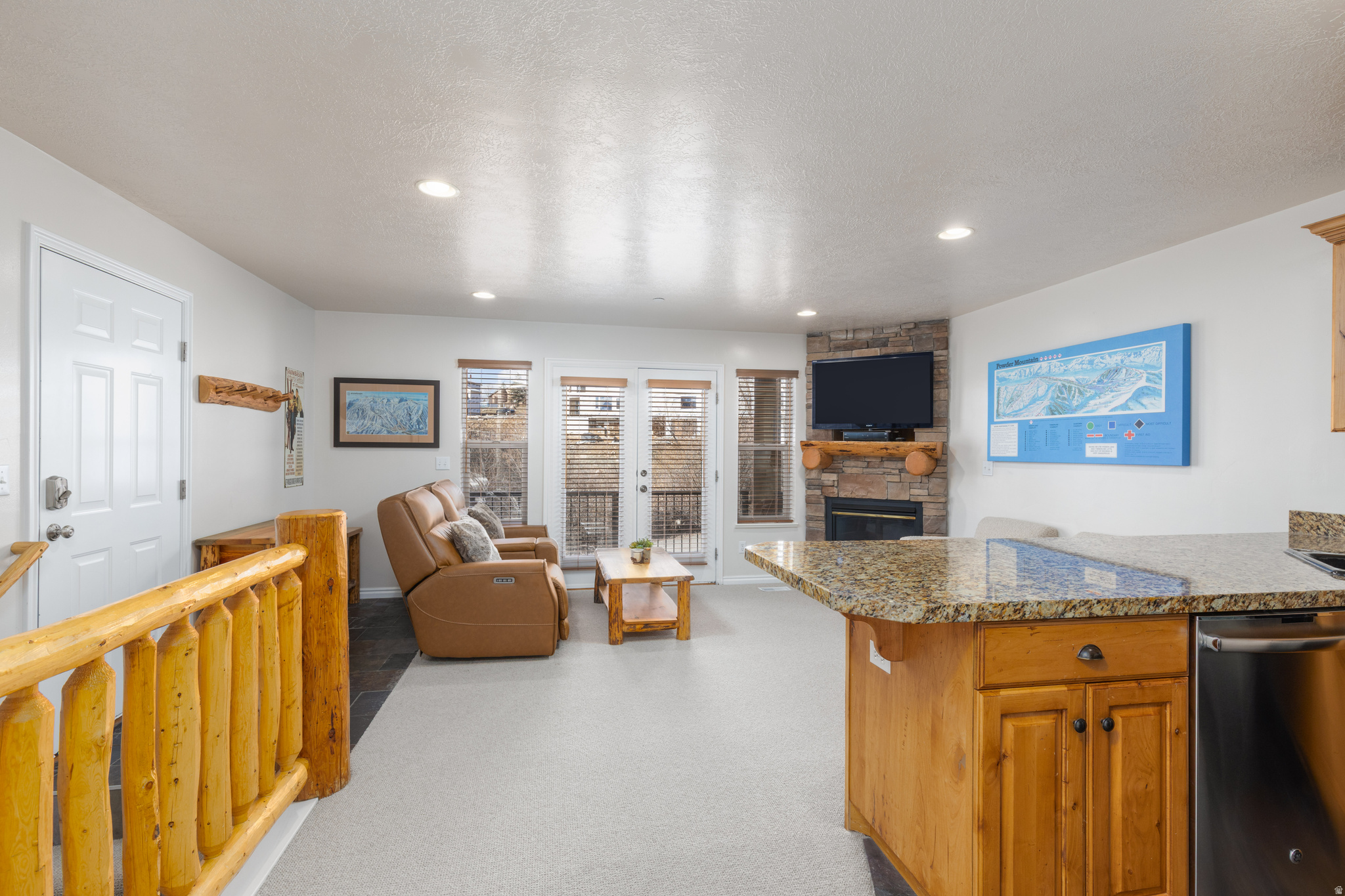 MOOSE HOLLOW - Residential