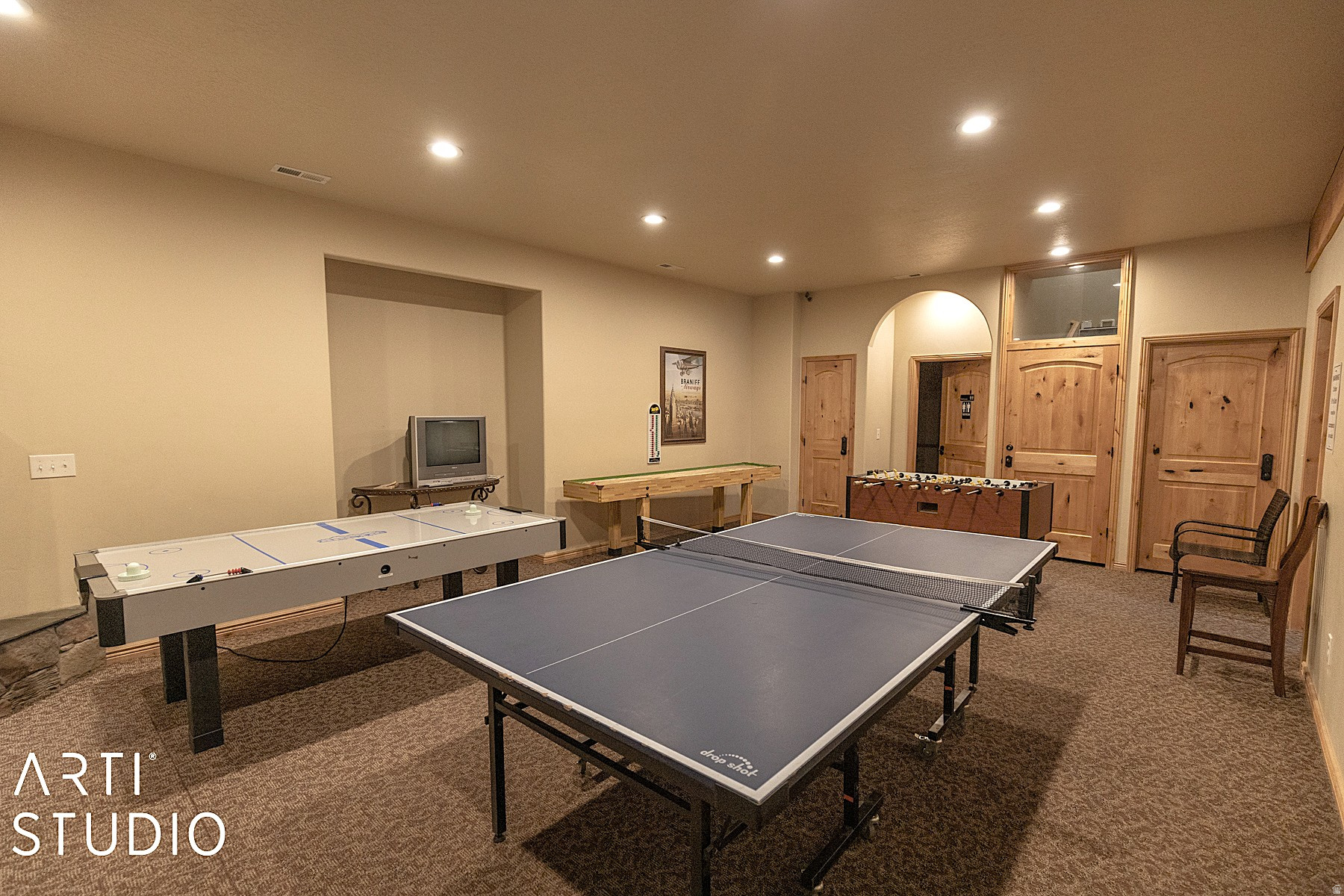 MOOSE HOLLOW - Residential