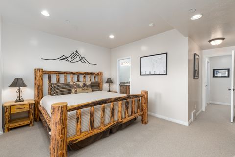 Tiny photo for 3521 N FOX RUN DR #808, Eden, UT 84310 (MLS # 2139785)