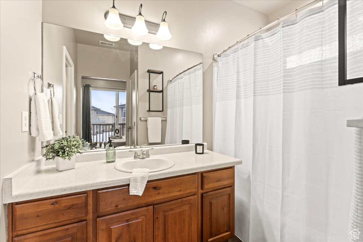 6627 W Blue Iris Dr, West Jordan, Utah image 12