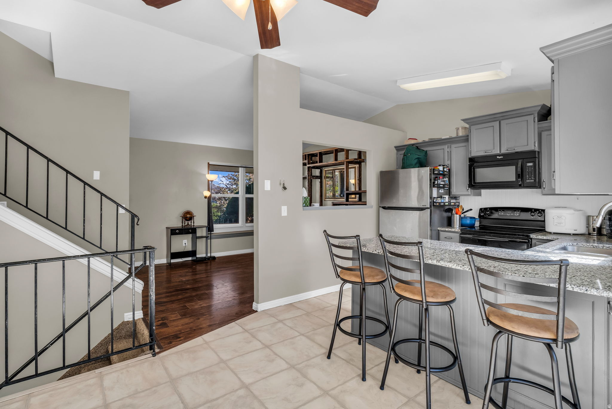 OQUIRRH SHADOWS - Residential