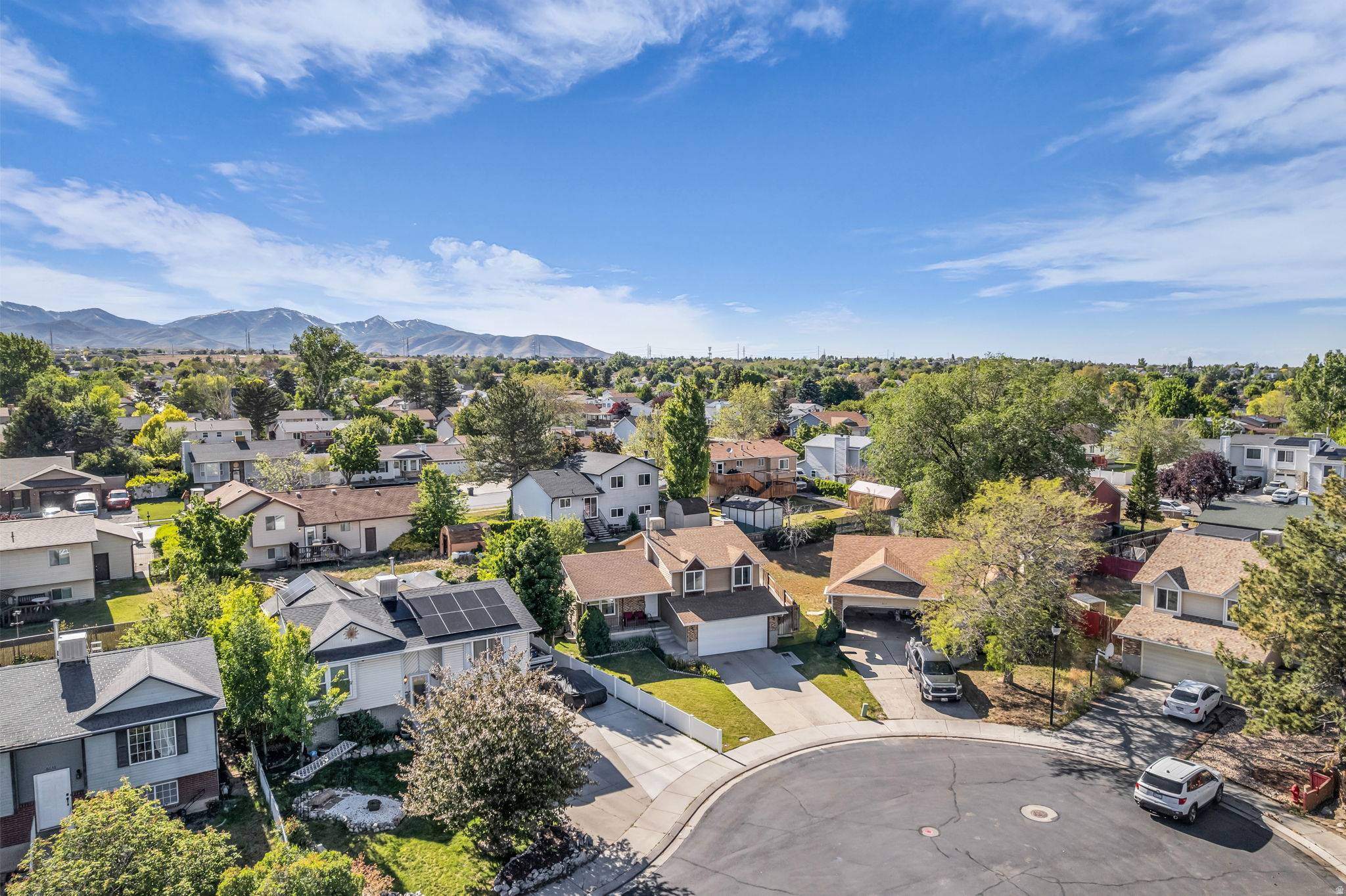 OQUIRRH SHADOWS - Residential
