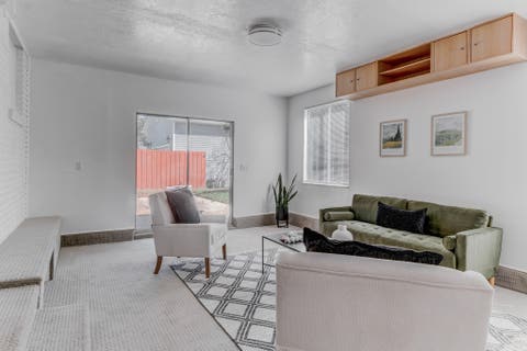 Tiny photo for 325 S 900 E, Kaysville, UT 84037 (MLS # 2179926)