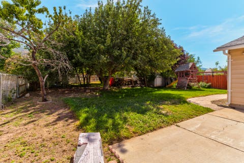 Tiny photo for 325 S 900 E, Kaysville, UT 84037 (MLS # 2179926)
