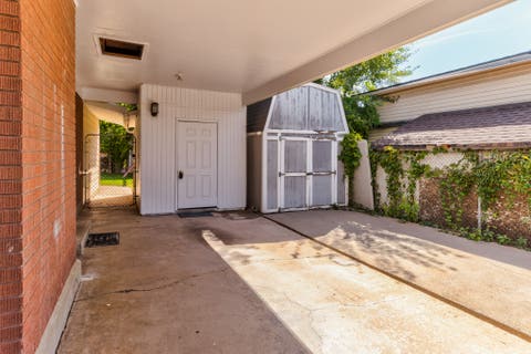 Tiny photo for 325 S 900 E, Kaysville, UT 84037 (MLS # 2179926)