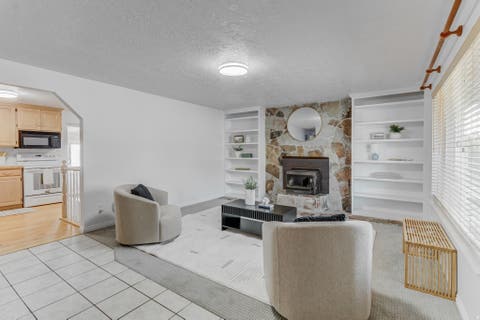 Tiny photo for 325 S 900 E, Kaysville, UT 84037 (MLS # 2179926)