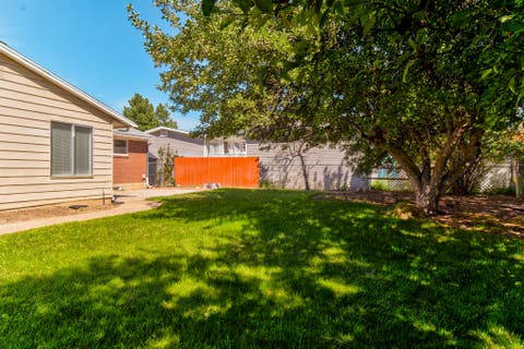 Tiny photo for 325 S 900 E, Kaysville, UT 84037 (MLS # 2179926)