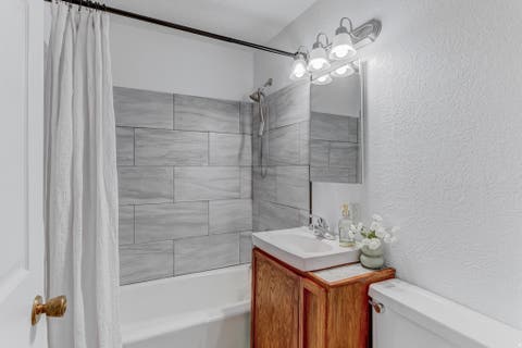 Tiny photo for 325 S 900 E, Kaysville, UT 84037 (MLS # 2179926)