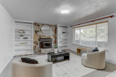 Tiny photo for 325 S 900 E, Kaysville, UT 84037 (MLS # 2179926)