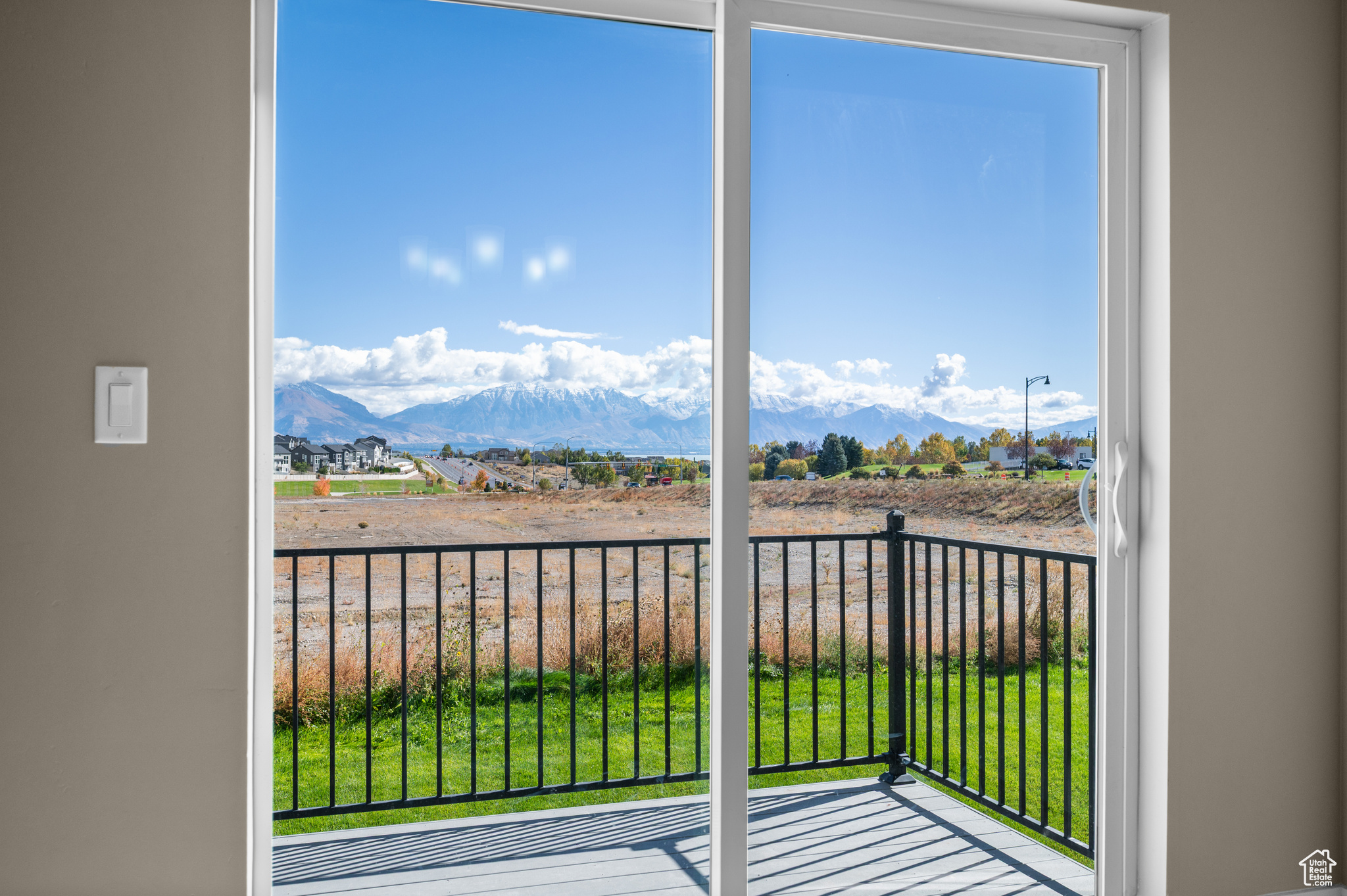 PONY EXPRESS - Residential