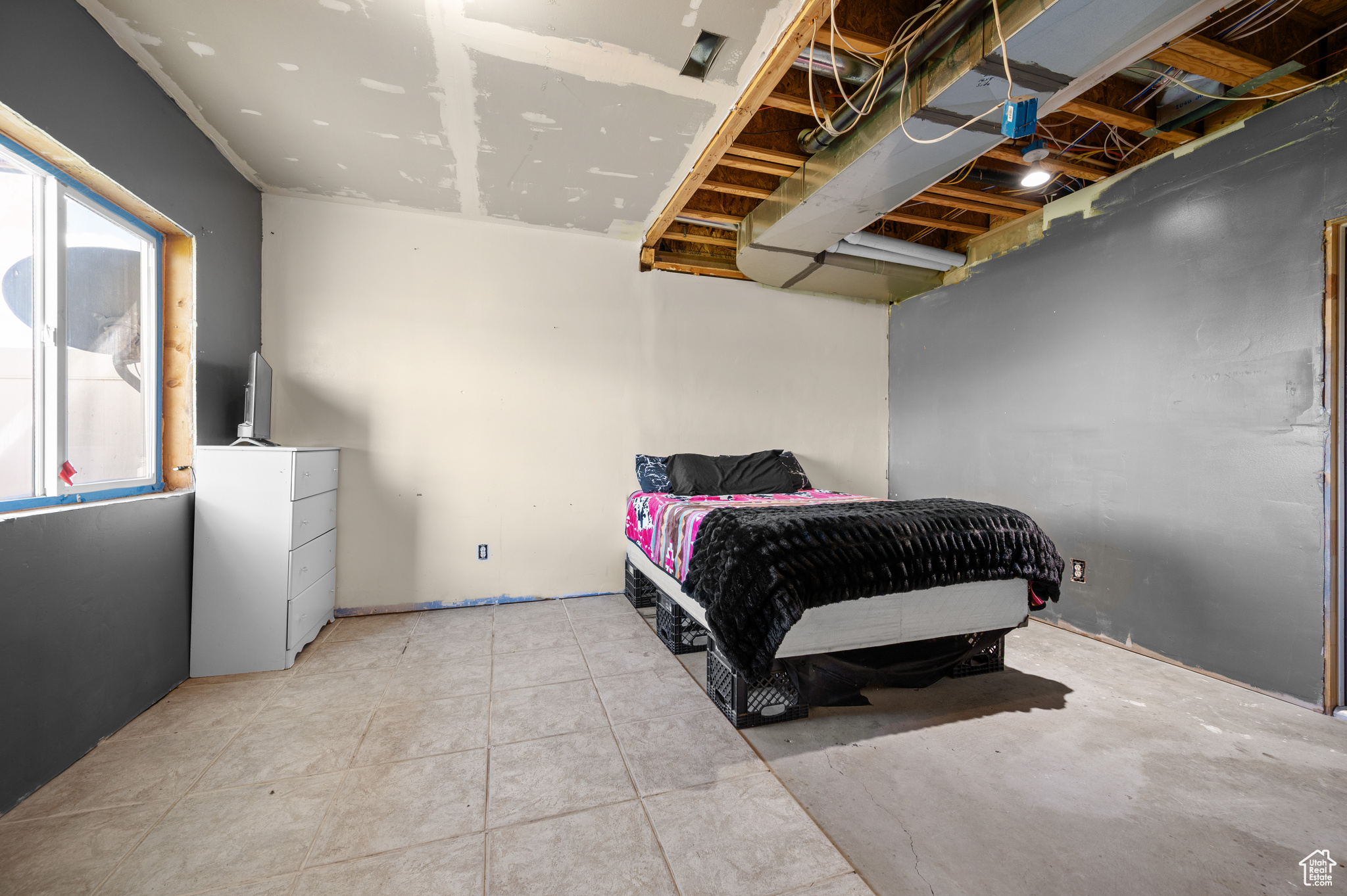 PONY EXPRESS - Residential