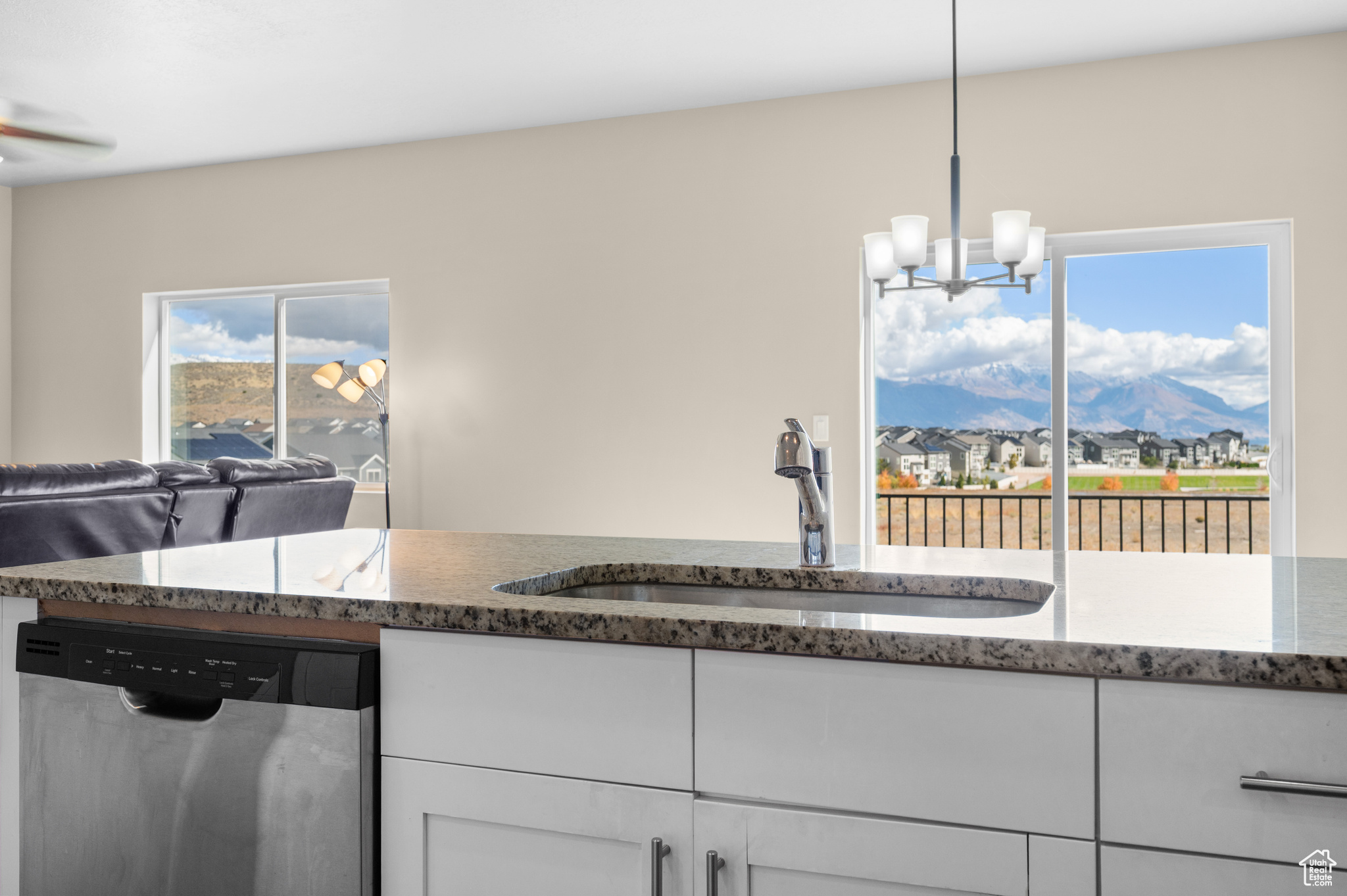 PONY EXPRESS - Residential