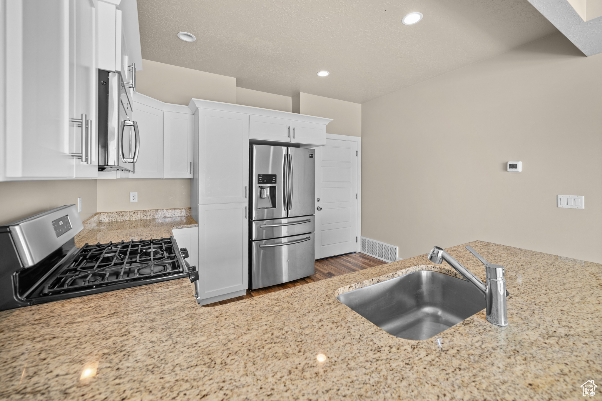 PONY EXPRESS - Residential