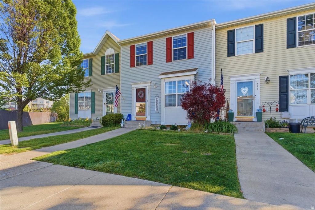 Photo of 477 S 450 E, Clearfield, UT 84015 (MLS # 2152024)