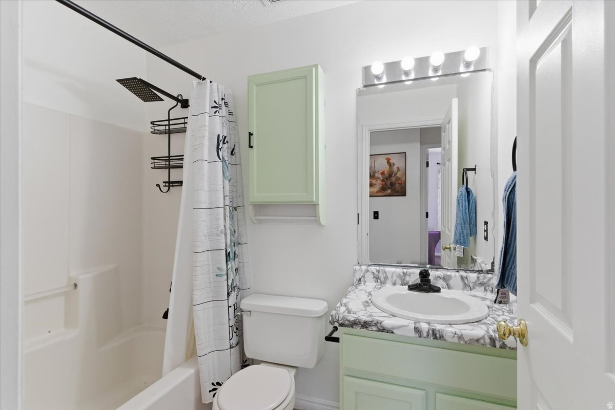 NEWCASTLE GREENE - Residential