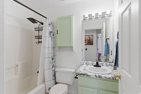 Tiny photo for 477 S 450 E, Clearfield, UT 84015 (MLS # 2152024)