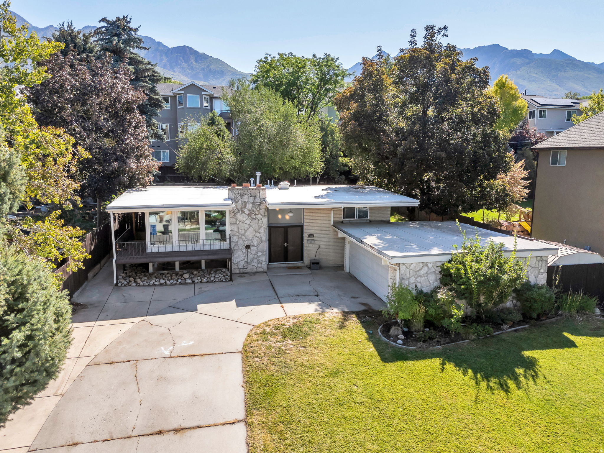 NEWTOPIA ACRES - Residential