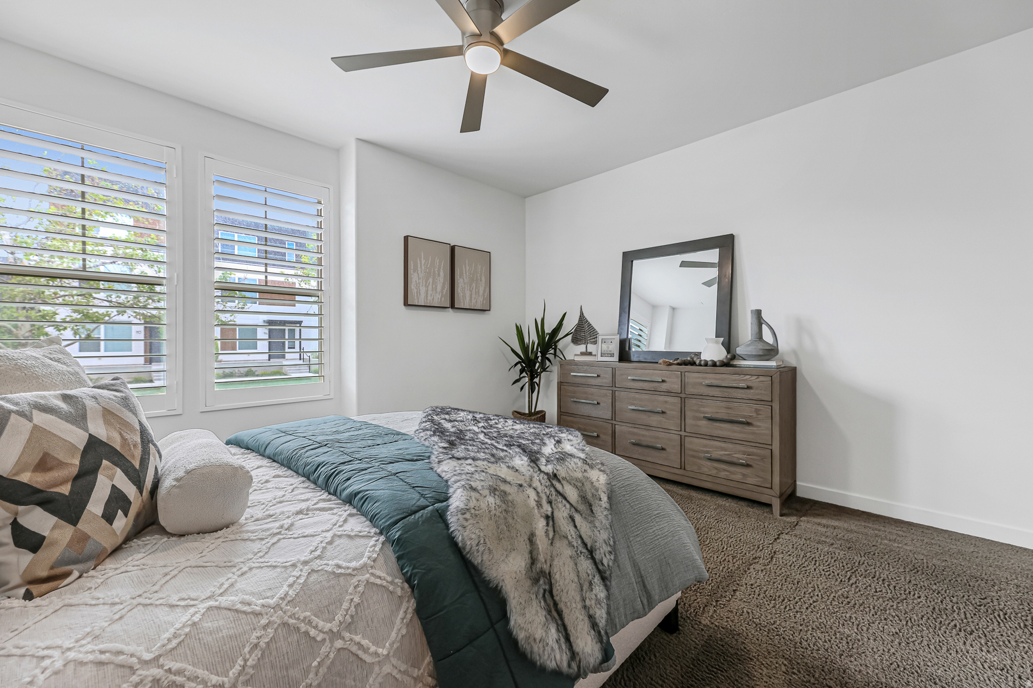 DAYBREAK - Residential