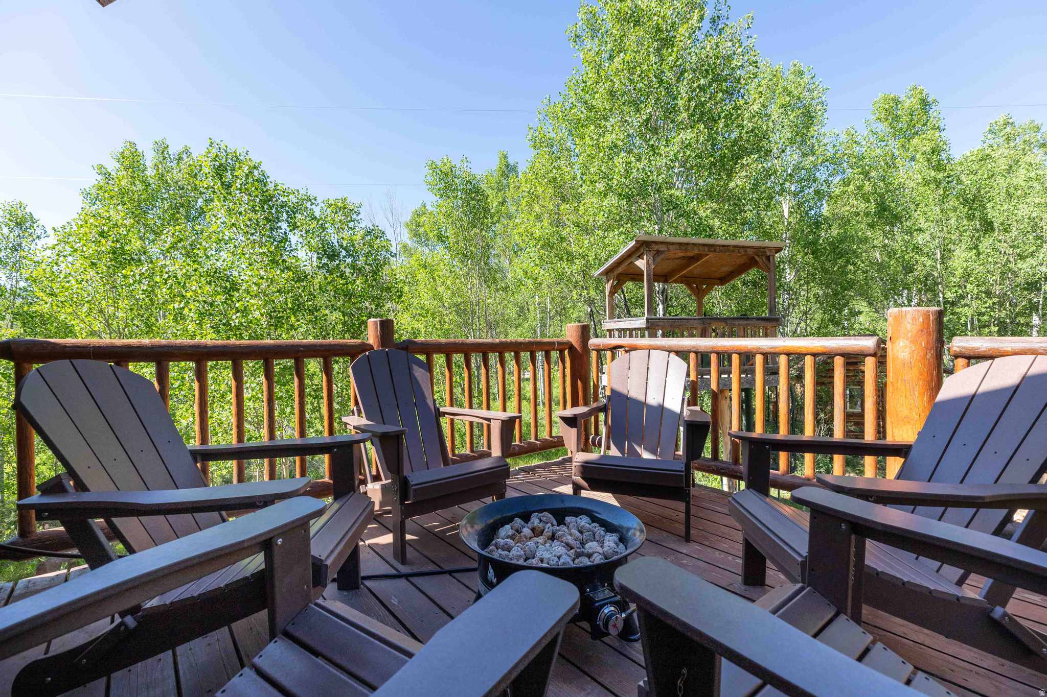 MEADOW VIEW RANCH - Residential Lease