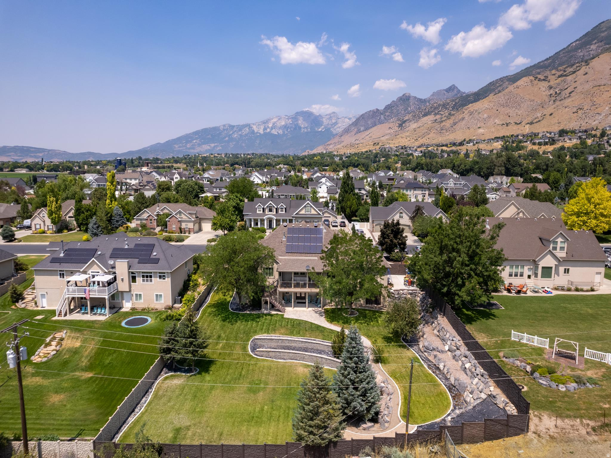 HERITAGE ESTATES AT - Residential