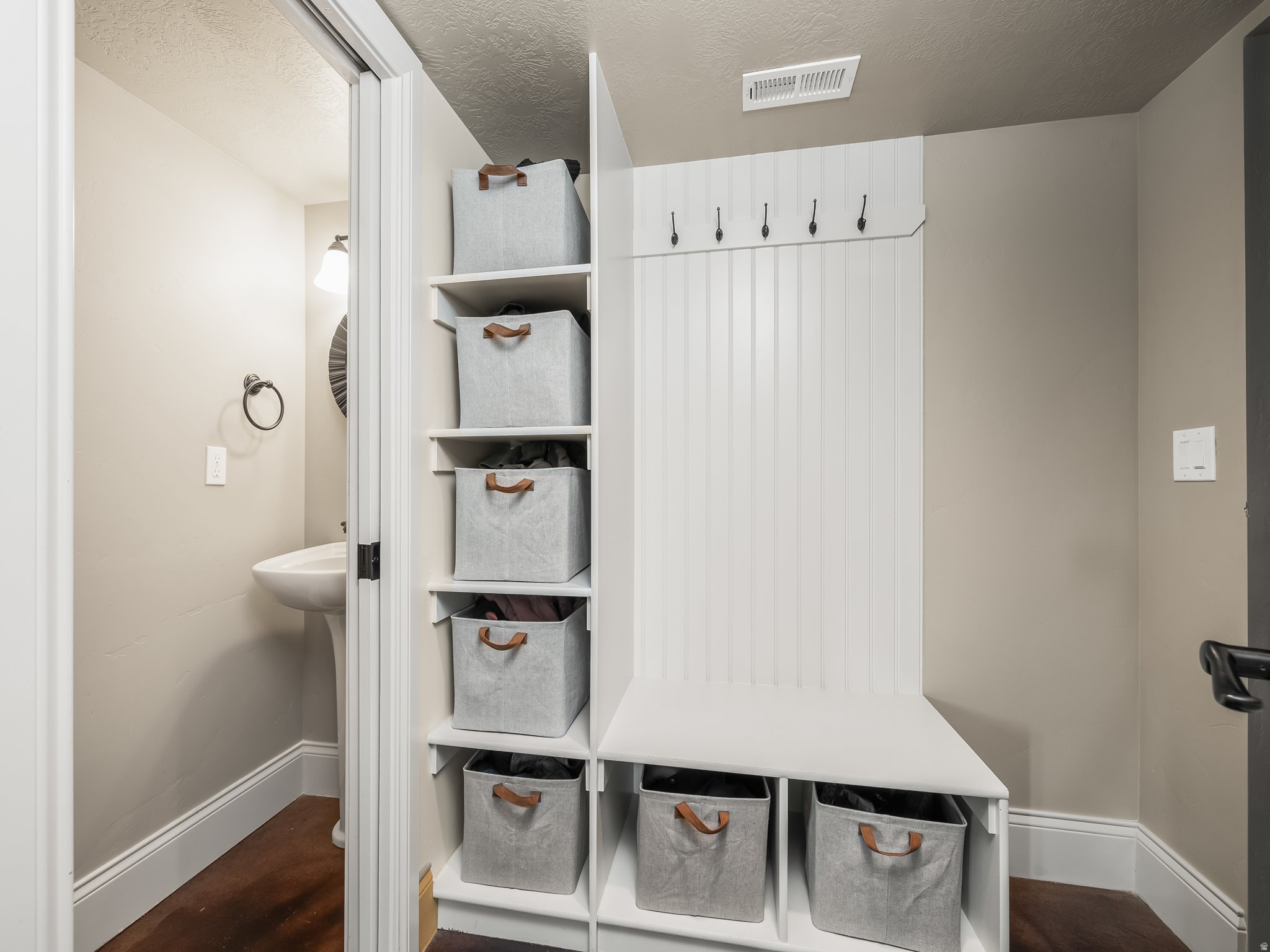 HERITAGE ESTATES AT - Residential