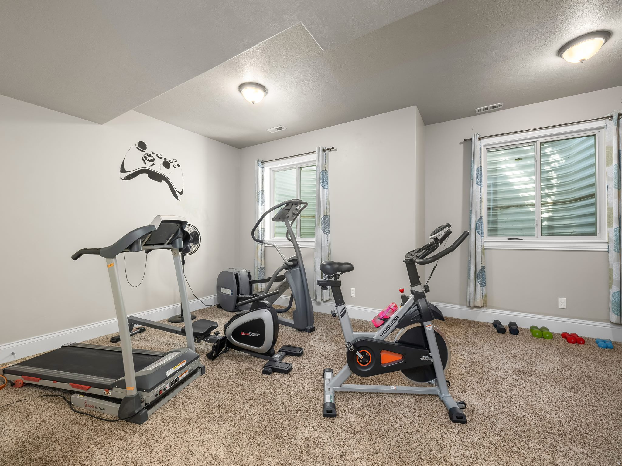 HERITAGE ESTATES AT - Residential