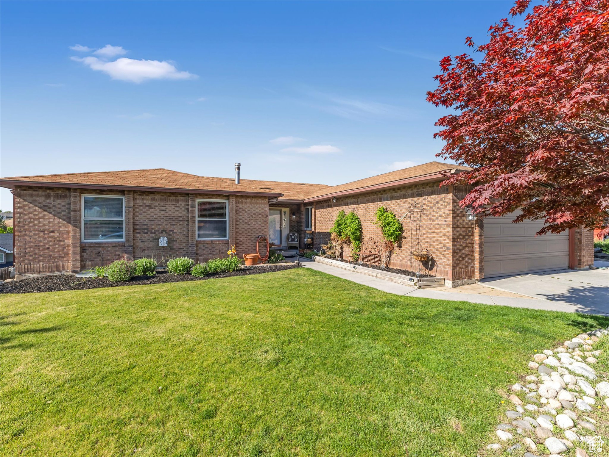 1737 E Sunrise Park Dr, Sandy, Utah image 1