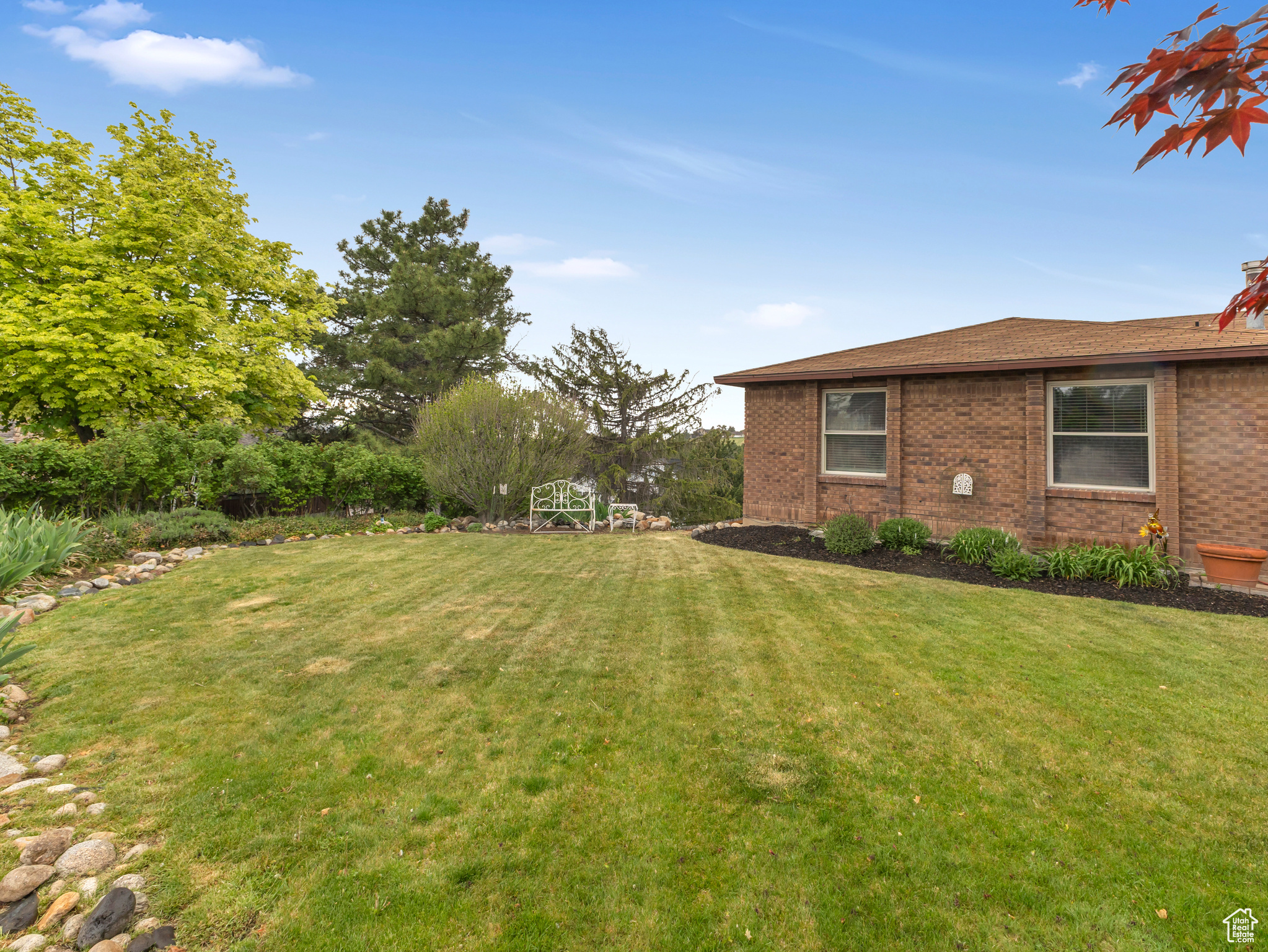 1737 E Sunrise Park Dr, Sandy, Utah image 4