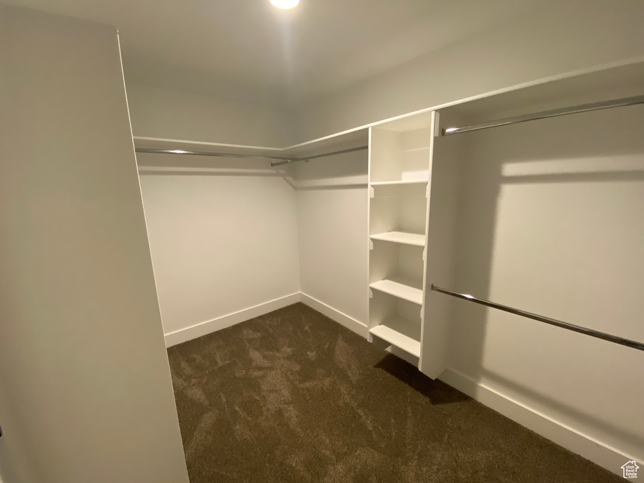 ROOSEVELT FIELDS - Residential