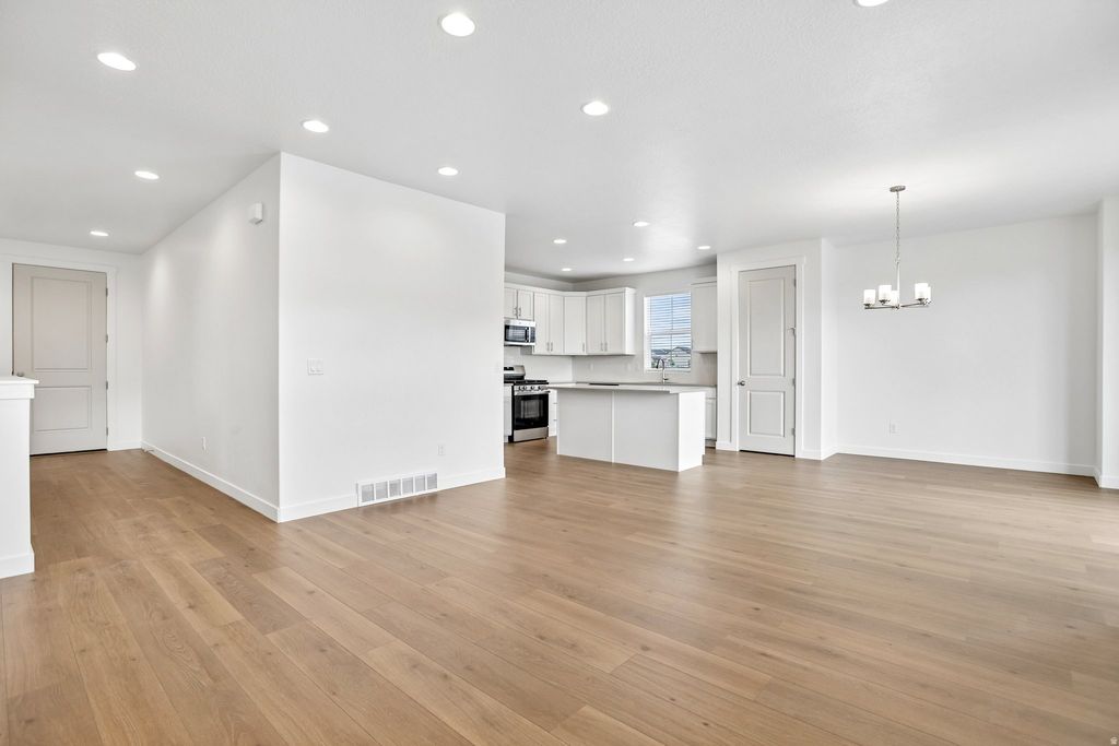 Photo of 2568 N 3670 W, Lehi, UT 84043 (MLS # 2152948)