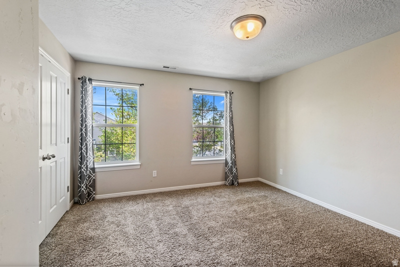 LIBERTY PLACE - Residential