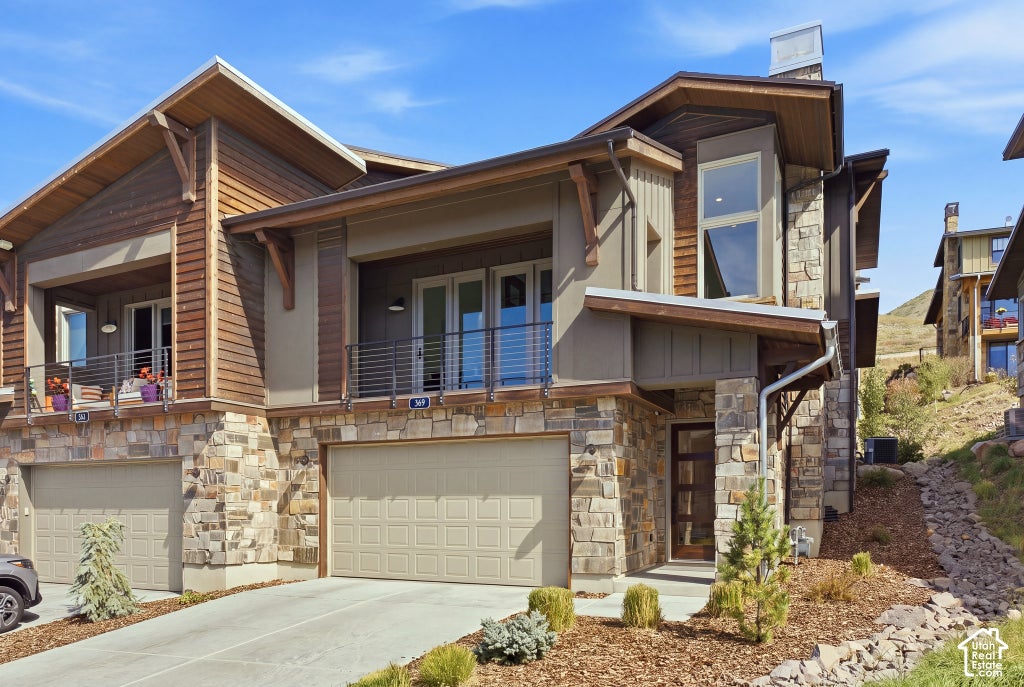 Photo of 369 E OVERLOOK LOOP, Hideout, UT 84036 (MLS # 2187554)