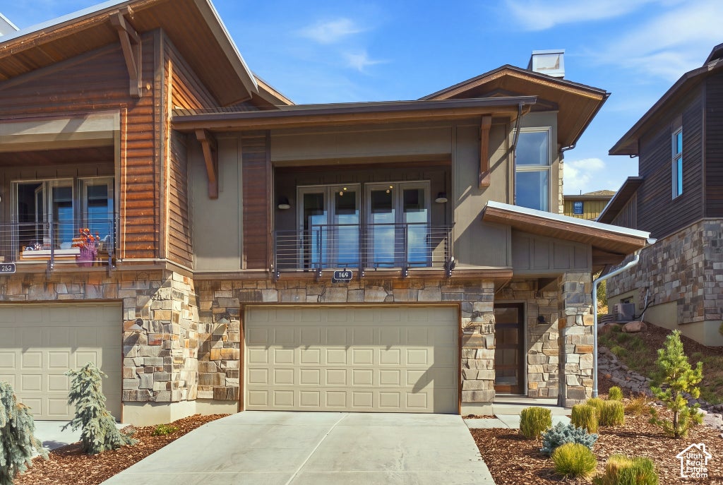 Photo of 369 E OVERLOOK LOOP, Hideout, UT 84036 (MLS # 2187554)