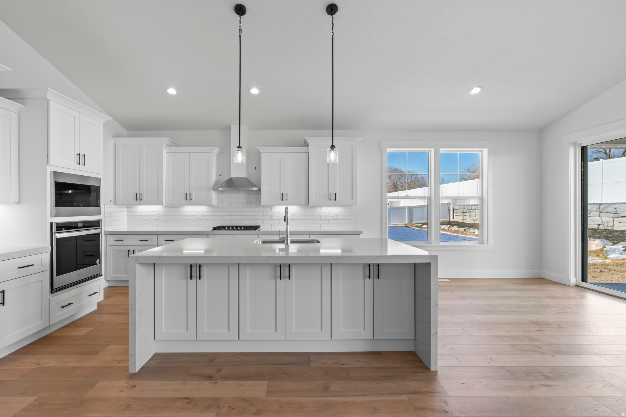 MEADOWS - Residential